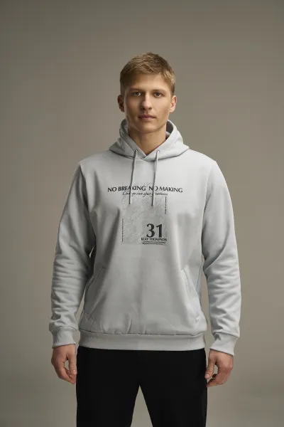 710587001761666891-1435171_1