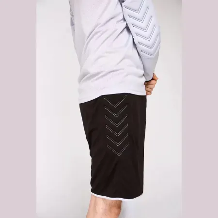 Форма футб. врат. KELME 3871007-273-3XL, р.3XL, полиэстер, бело-черный за 3&nbsp;471.40 ₽ купить в Красноярске