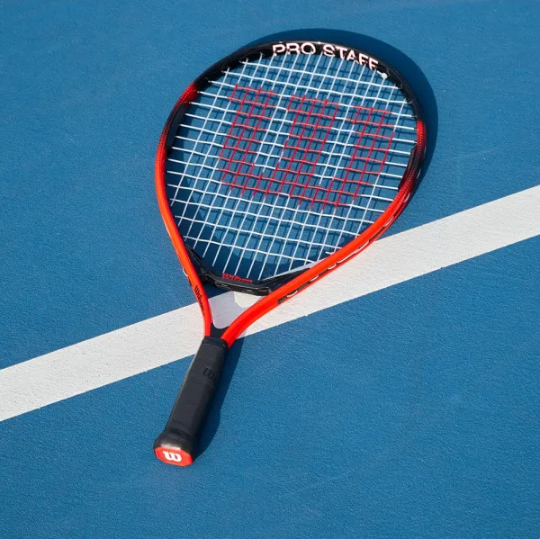 Ракетка б/т дет. Wilson Pro Staff Precision Jr 25, WR117910H, алюминий, для дет  8-10лет, красн-черн за 8&nbsp;200.80 ₽ в Красноярске