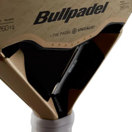 Ракетка для падела BULLPADEL Flow Legend 27, 497247, для профессионалов, стекловолокно, золотистый за 40&nbsp;157.40 ₽ купить в Красноярске