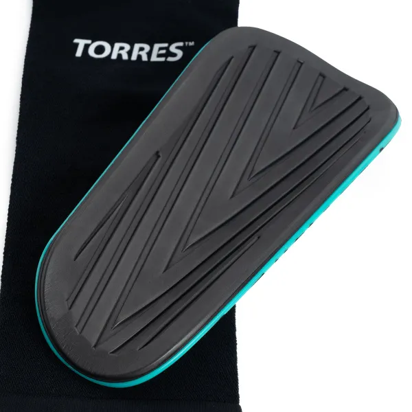 Щитки футбольные TORRES Pro за 1&nbsp;972 ₽ в Красноярске