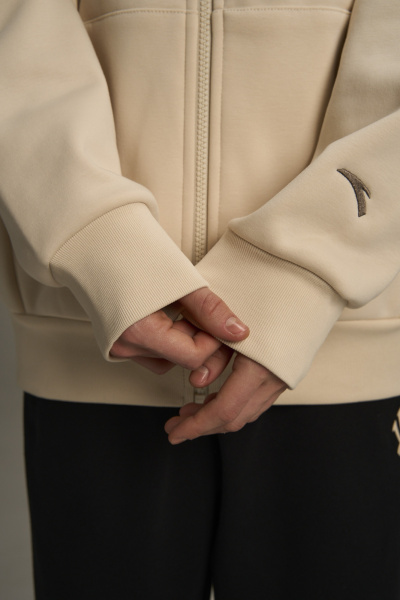 061747001763130401-1435282_21