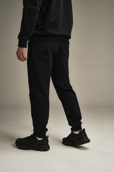 053012001761897901-1435168_2